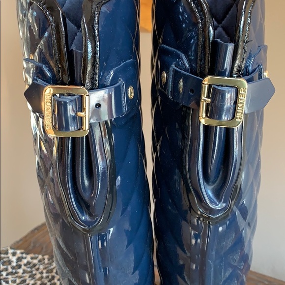 😵‍💫SOLD🤭 Hunter rain boots - Picture 3 of 10